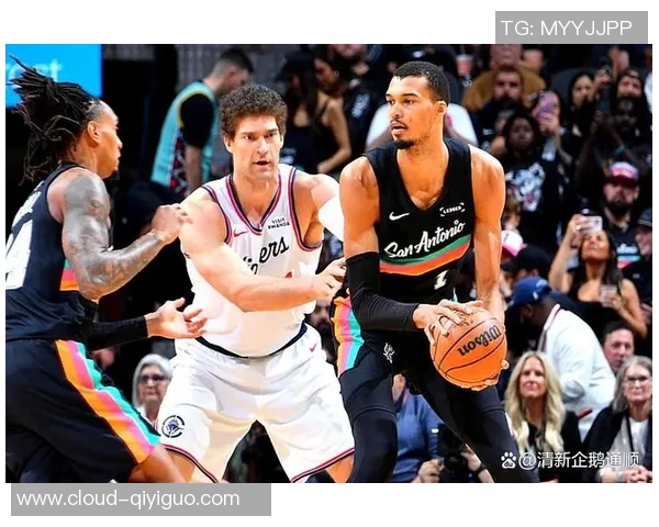 马刺与快船七场精彩对决录像回顾与分析全景展示